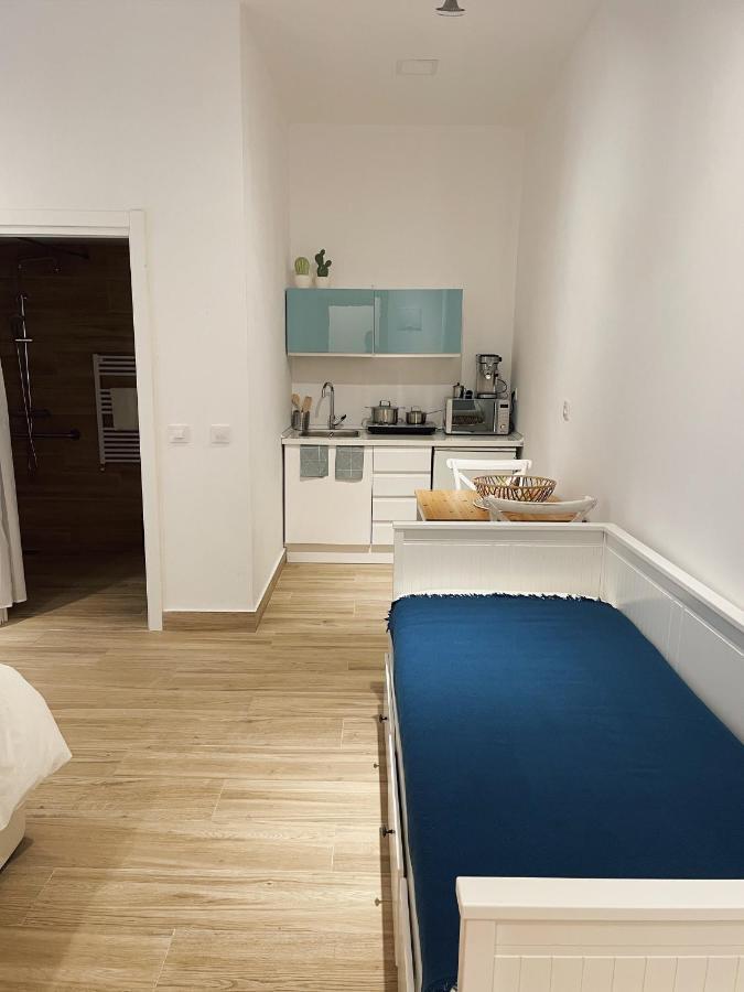 Apartamento Opera Suite Norma - Studio 4Pax Madrid Palacio Real Exterior photo